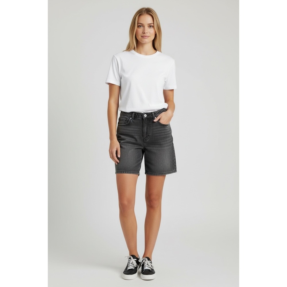 Simple Society Women's Mid Rise Baggy Bermuda Shorts Size 28